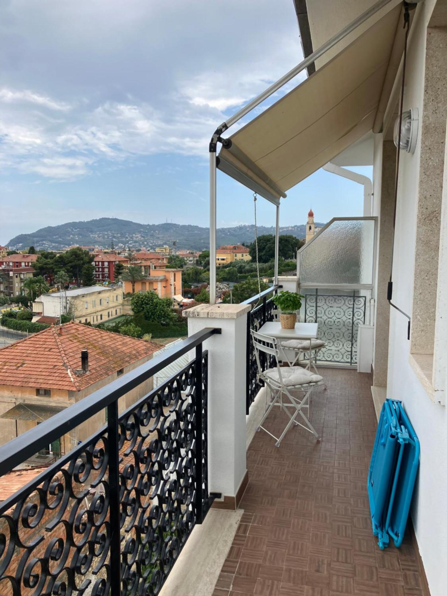Aria Luce Mare Apartment San Bartolomeo Al Mare Bagian luar foto