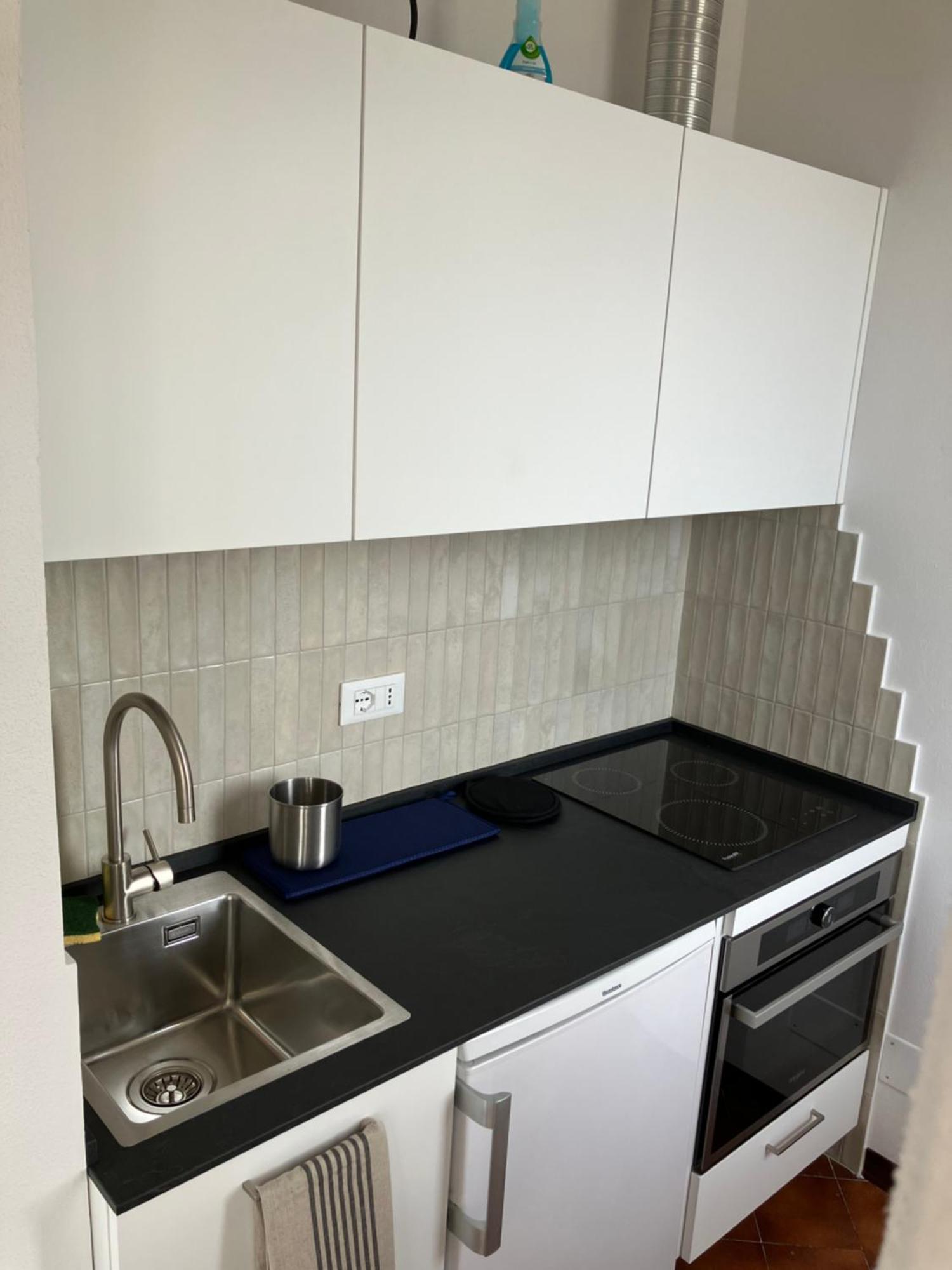 Aria Luce Mare Apartment San Bartolomeo Al Mare Bagian luar foto